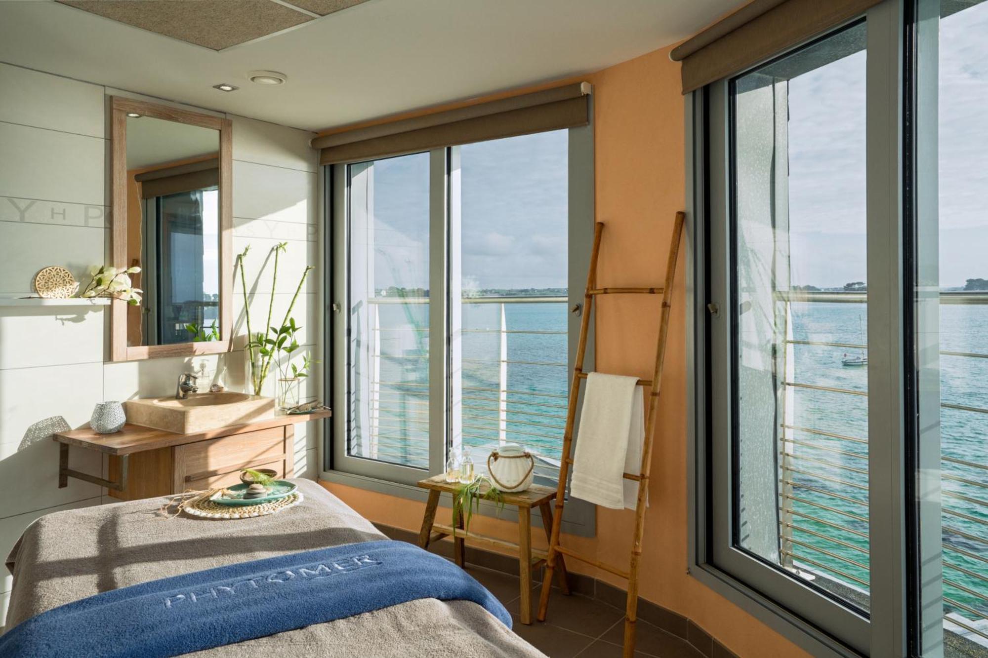 Hotel Valdys Thalasso & Spa - Beau Rivage Roscoff Eksteriør billede